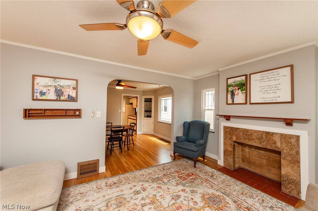 Cleveland, OH 44109,4681 Morningside DR