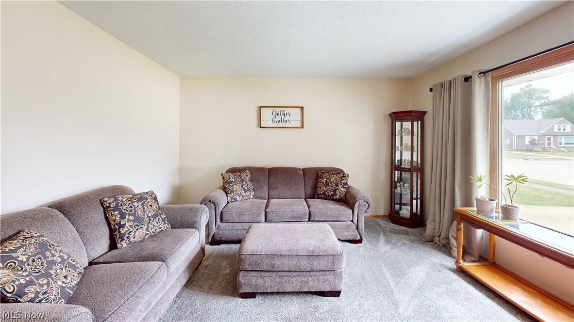 Wickliffe, OH 44092,994 Talmadge AVE