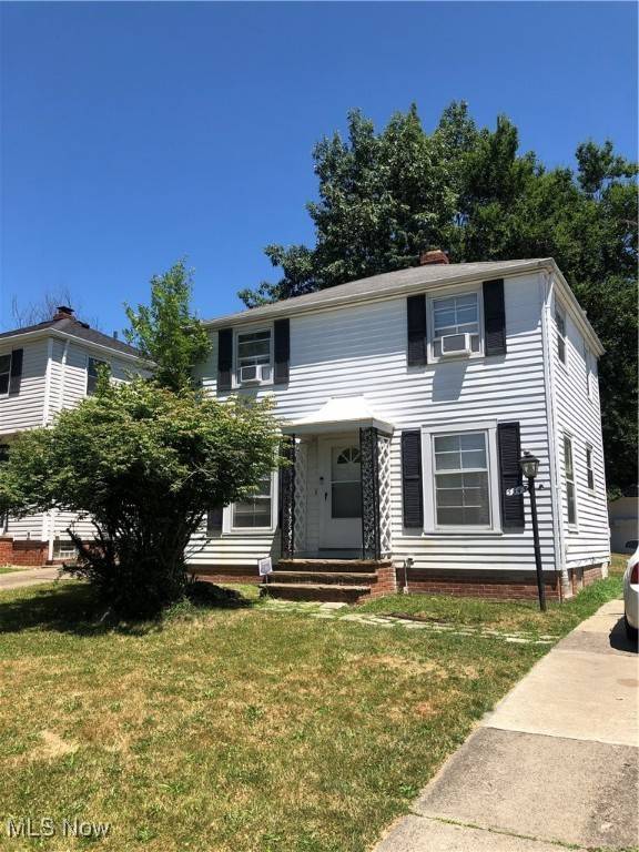 Maple Heights, OH 44137,5543 South BLVD