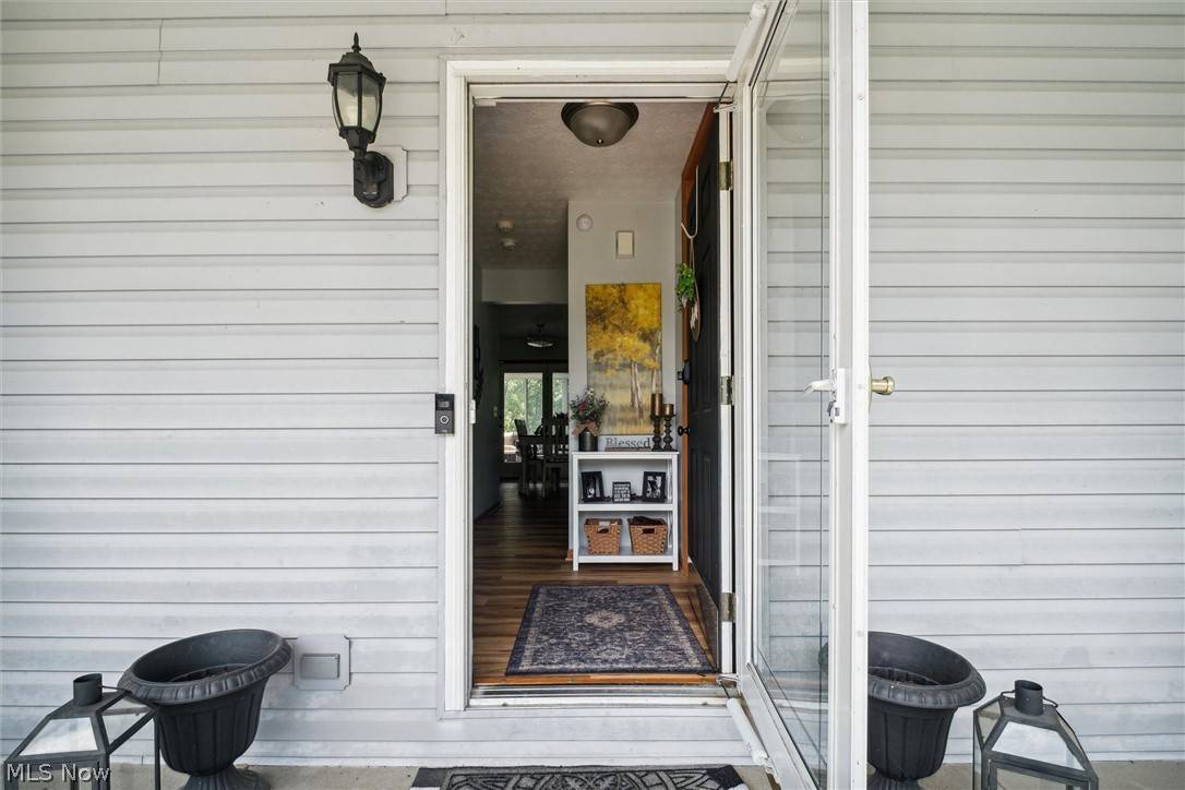 Louisville, OH 44641,6295 Plum ST