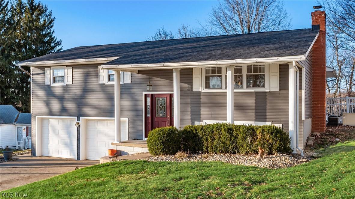 Zanesville, OH 43701,875 Orchard Hill RD