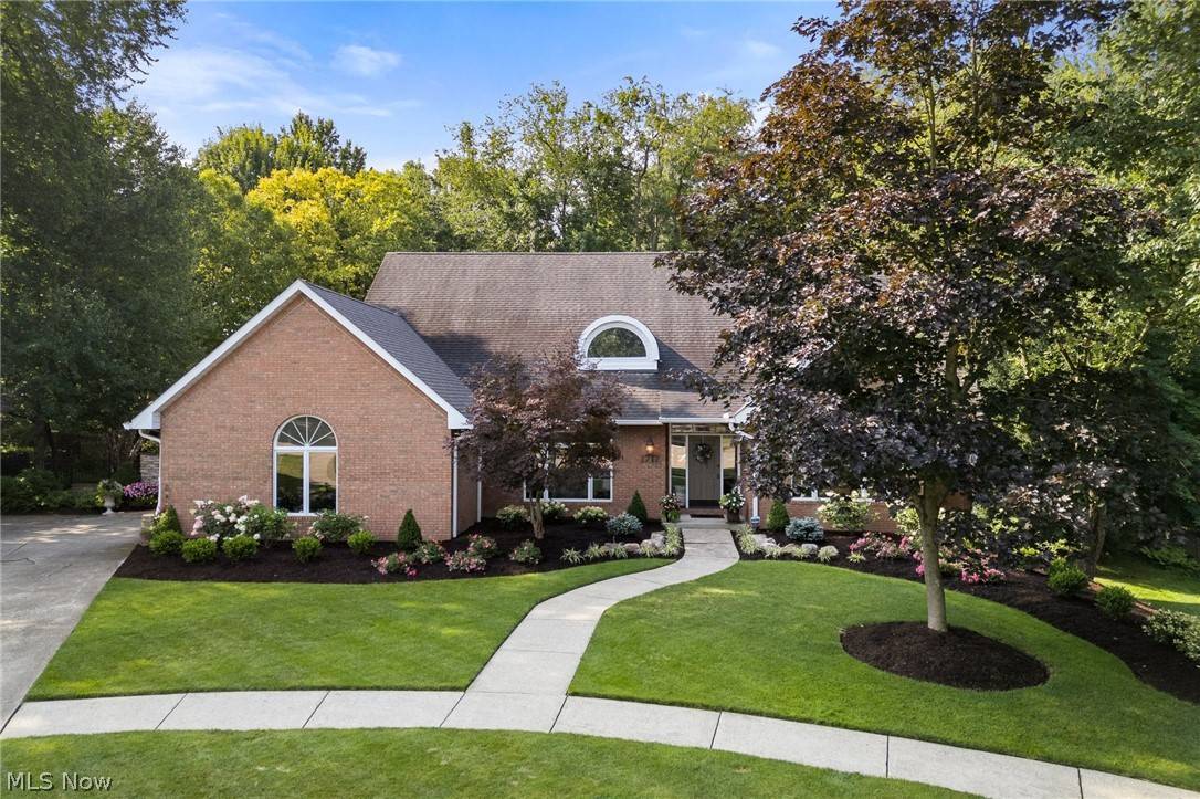 Wooster, OH 44691,1717 Rosewood DR