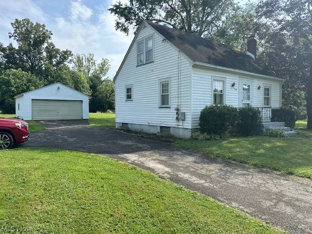 Girard, OH 44420,889 Tibbetts Wick RD