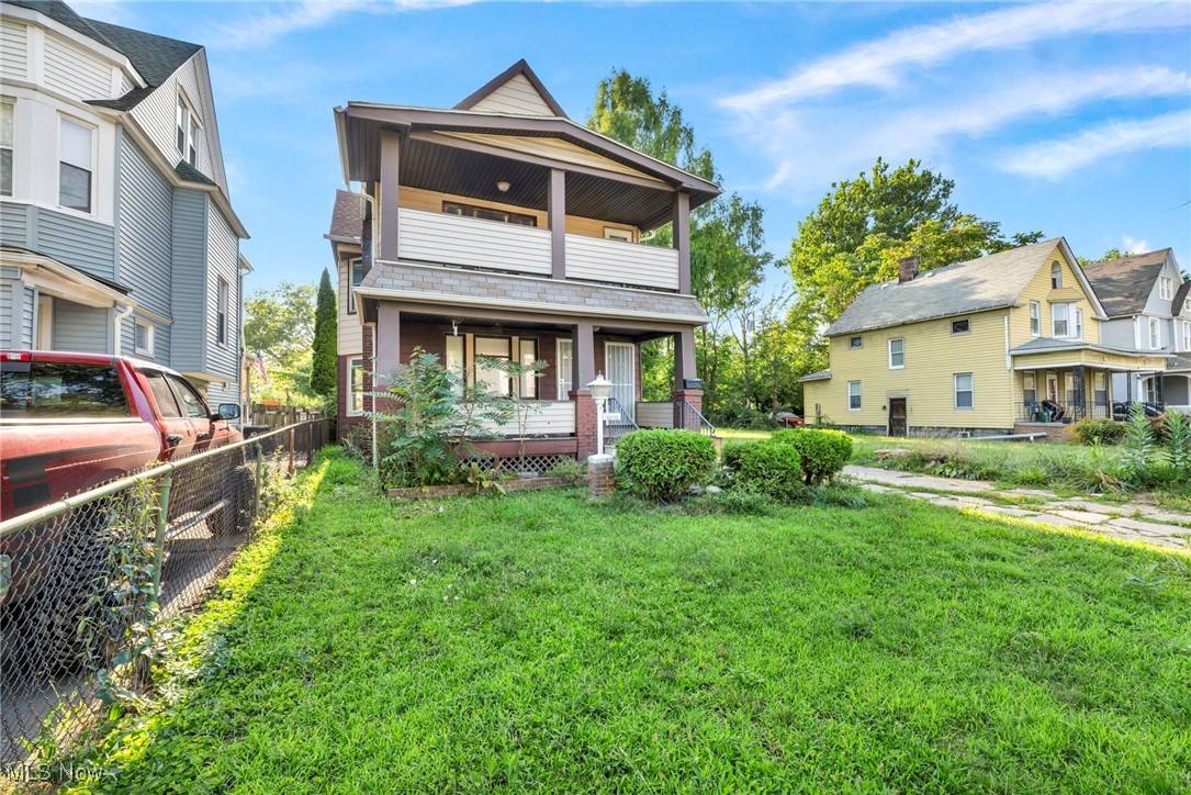 Cleveland, OH 44108,700 E 117th ST