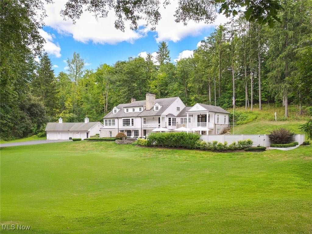 Hunting Valley, OH 44022,33900 Hackney RD