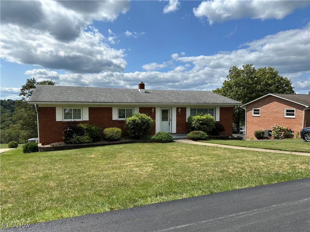 Bloomingdale, OH 43910,586 Della DR