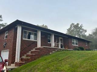 Ravenswood, WV 26164,10682 Ravenswood RD