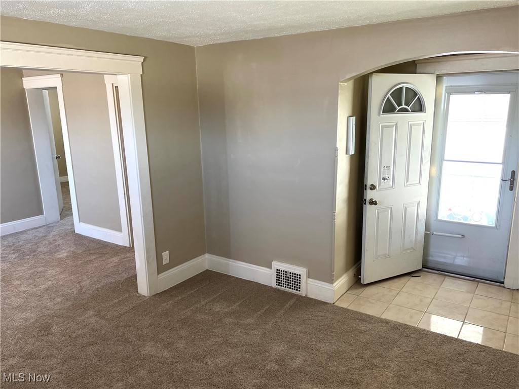 Bedford, OH 44146,20 Sector DR