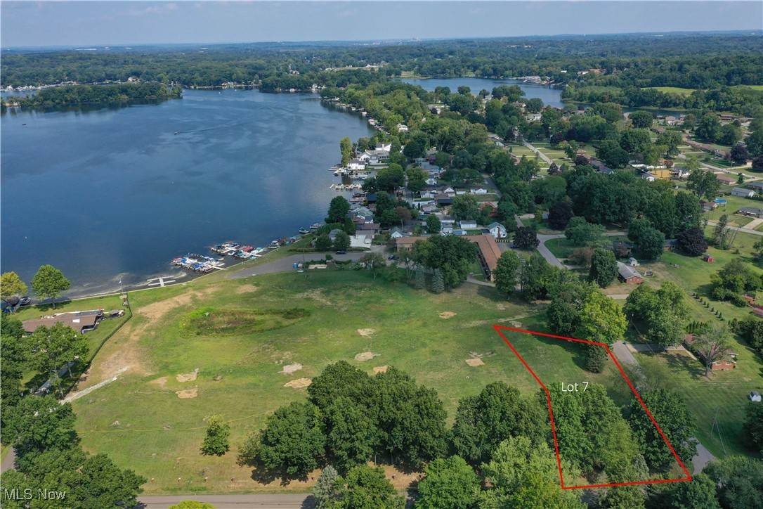 Akron, OH 44319,lot 7 Shrakes Hotel DR