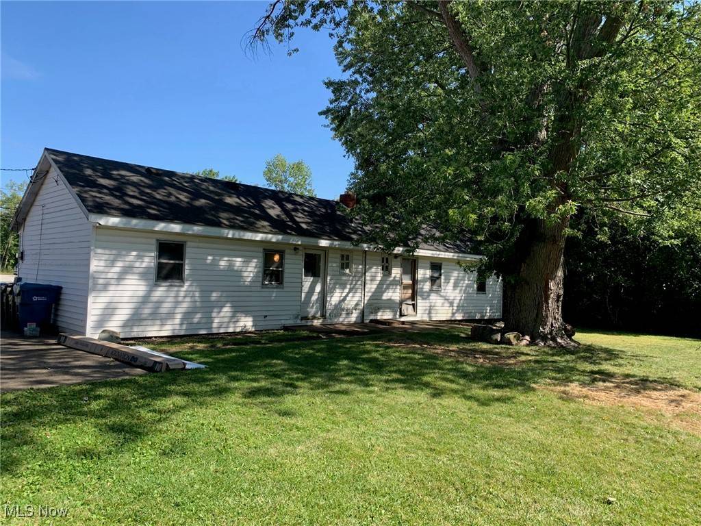 Sheffield Lake, OH 44054,330 Abbe RD