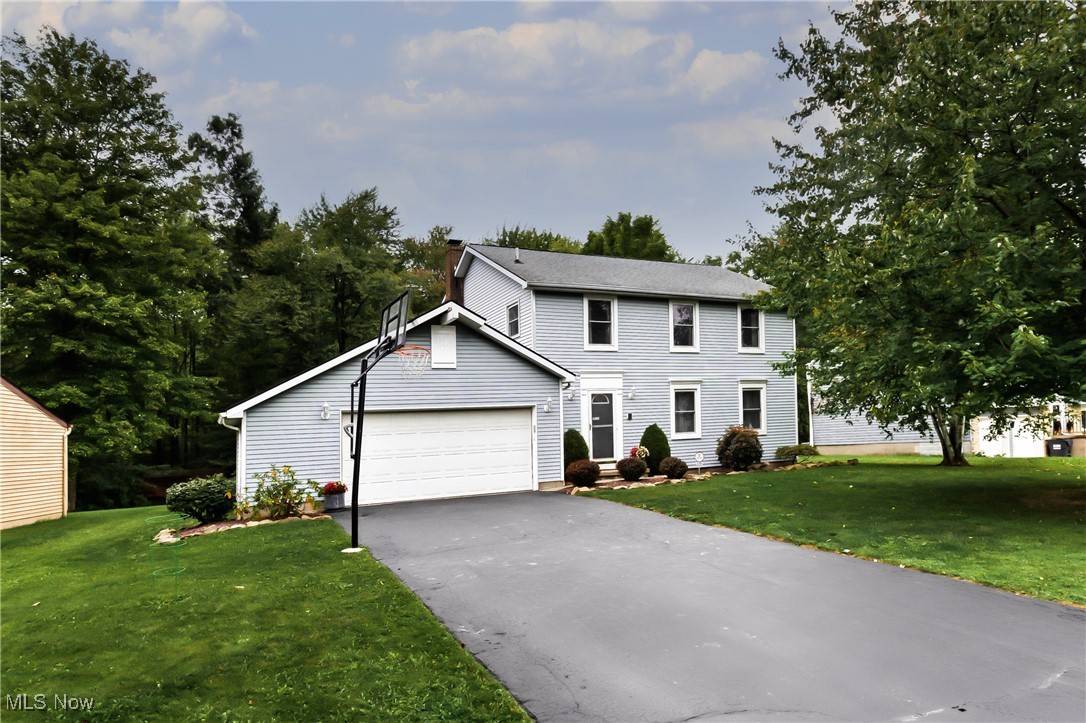 Mineral Ridge, OH 44440,1246 Woodledge DR