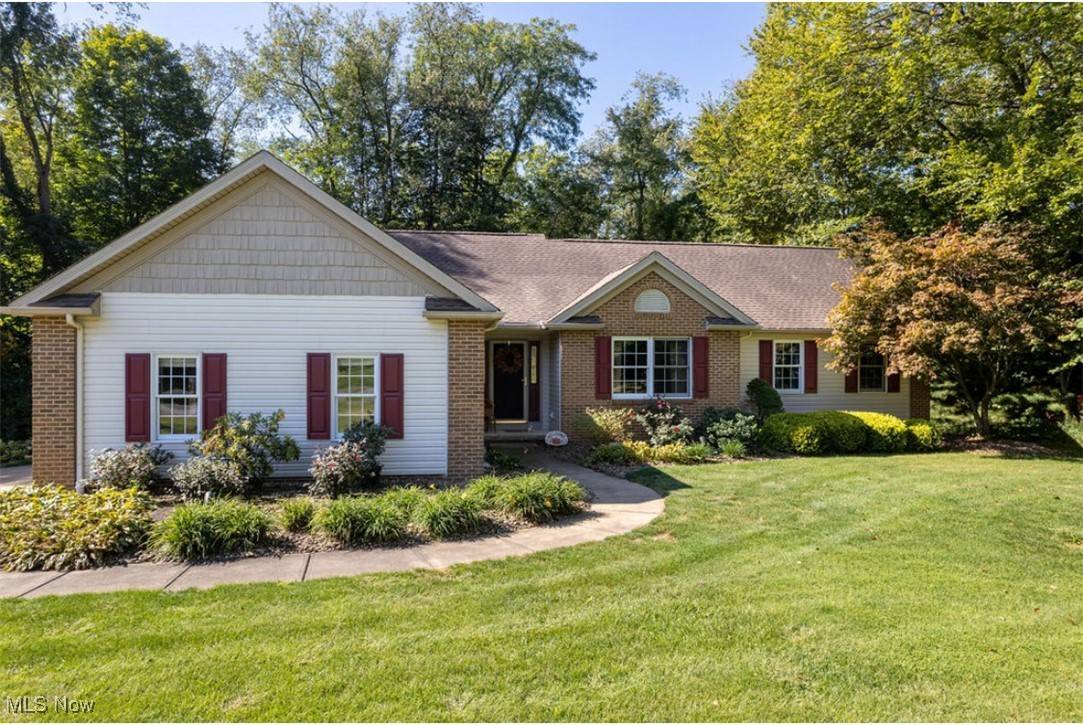 Wadsworth, OH 44281,818 Wall RD