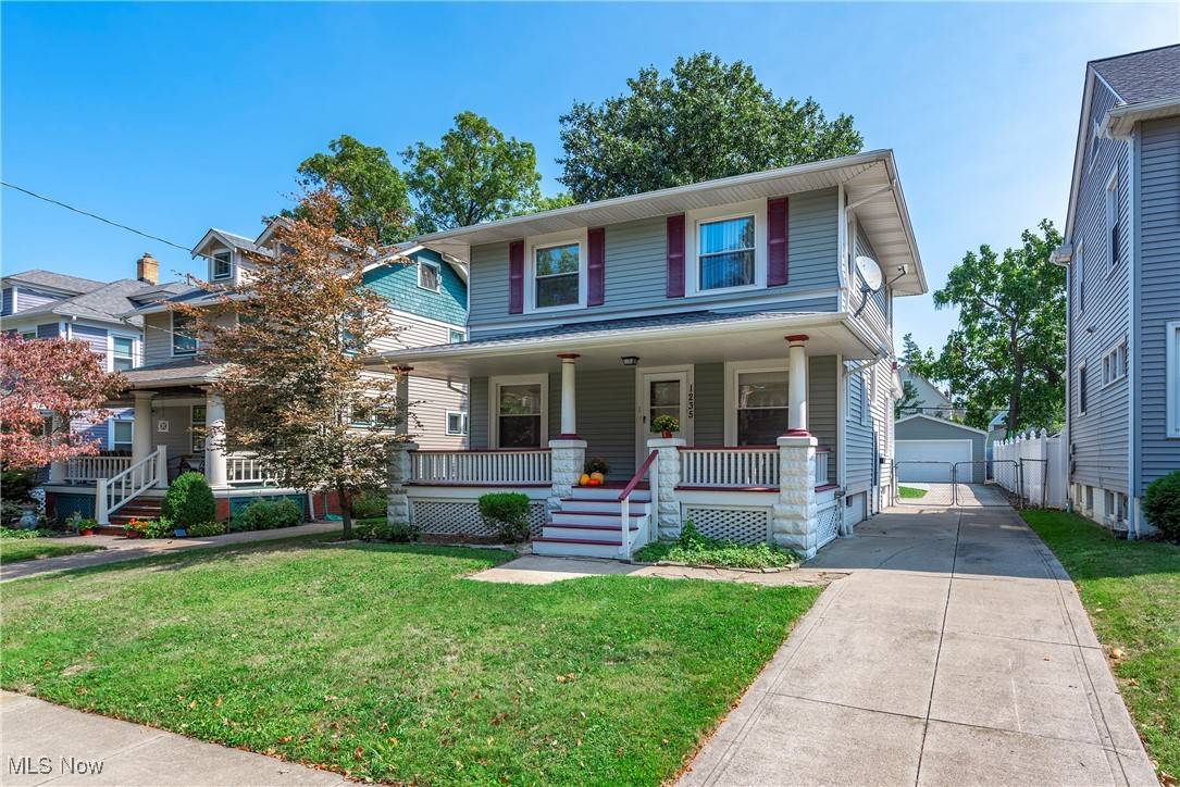 Lakewood, OH 44107,1235 Edwards AVE
