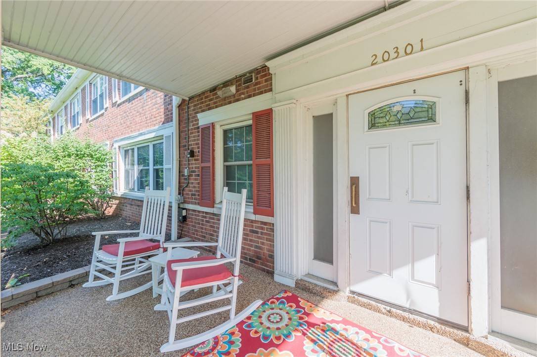 Shaker Heights, OH 44118,20301 Shelburne RD #5