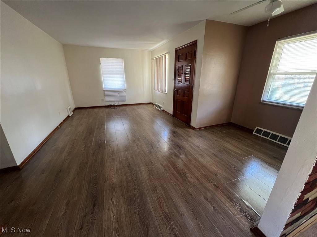 Garfield Heights, OH 44125,5041 Claremont BLVD