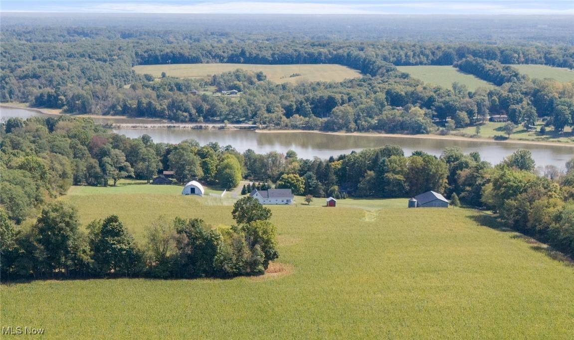 Atwater, OH 44201,171 Petrie RD