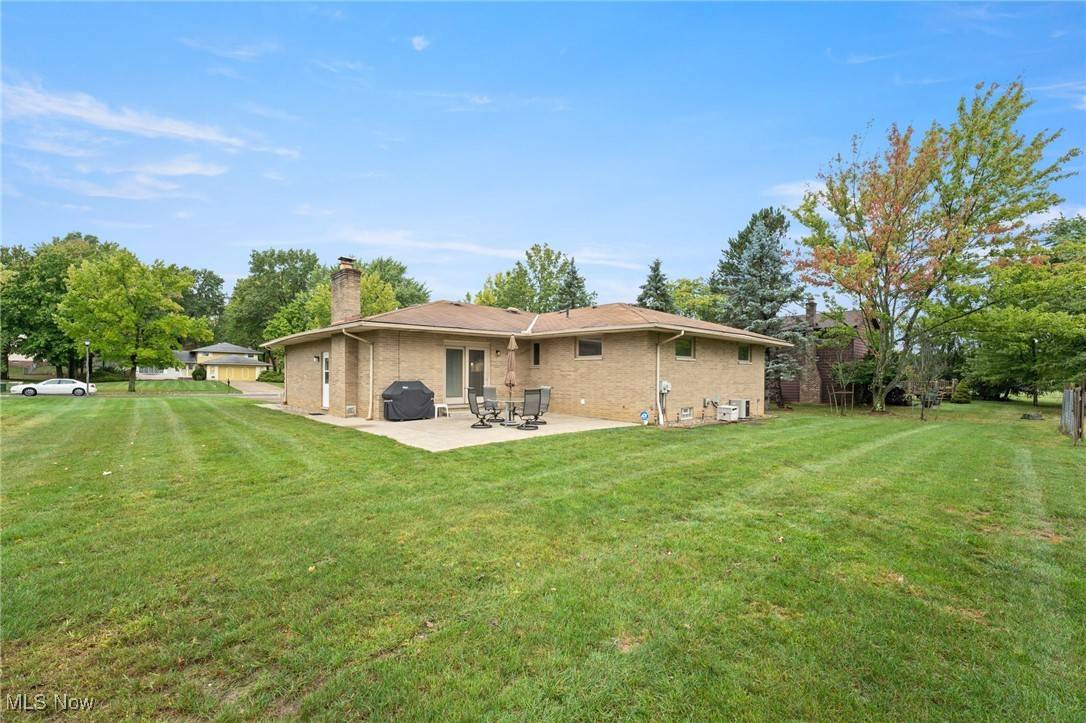 North Royalton, OH 44133,9601 Sharon LN