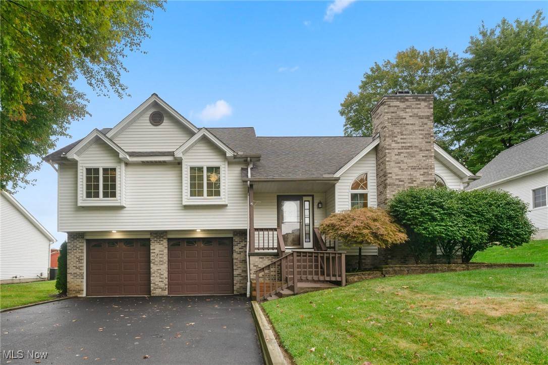 Hubbard, OH 44425,345 Raymond DR