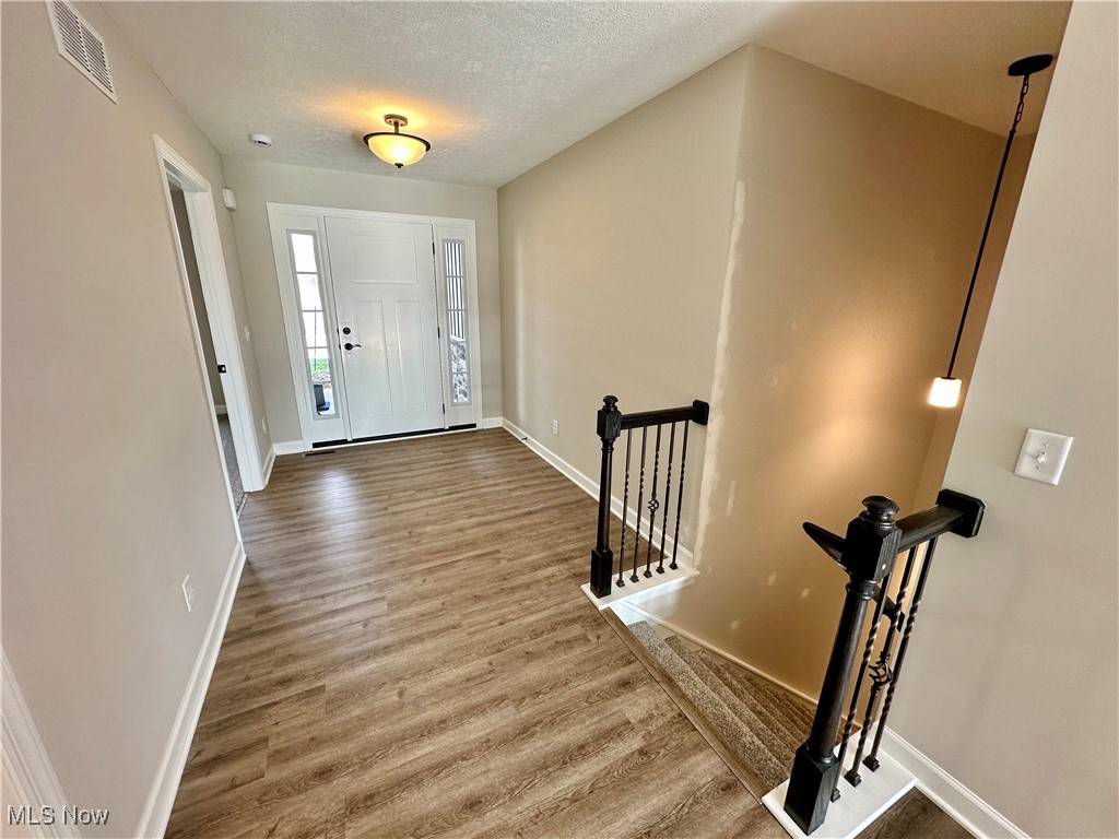 Hartville, OH 44632,478 Meadow TRL SW