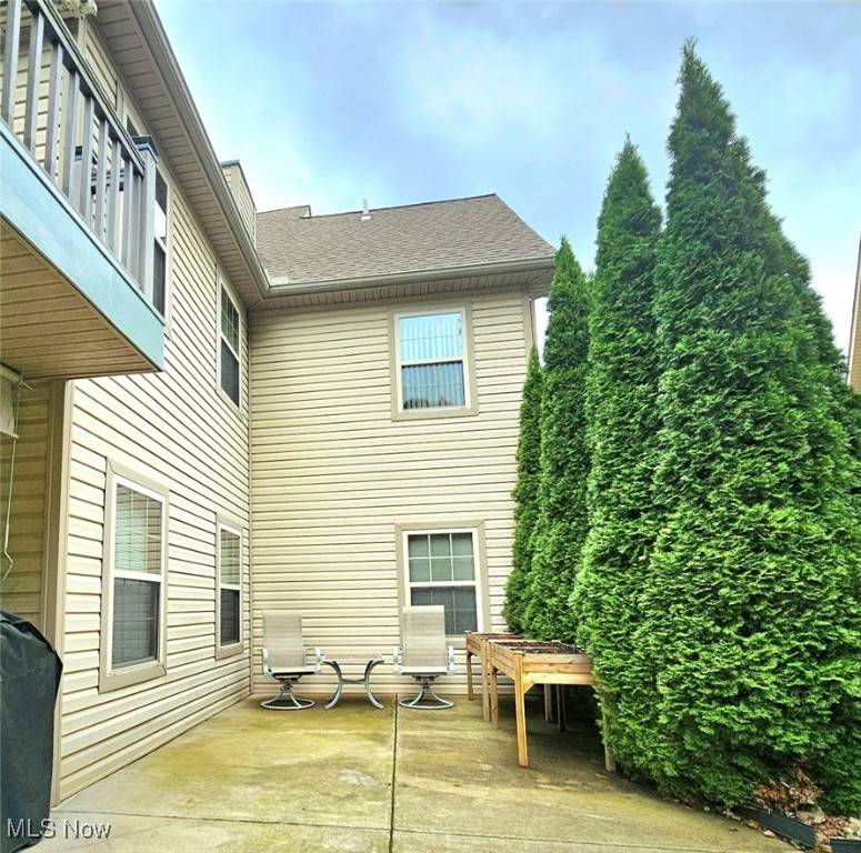Champion, OH 44483,144 Fairway PL NW