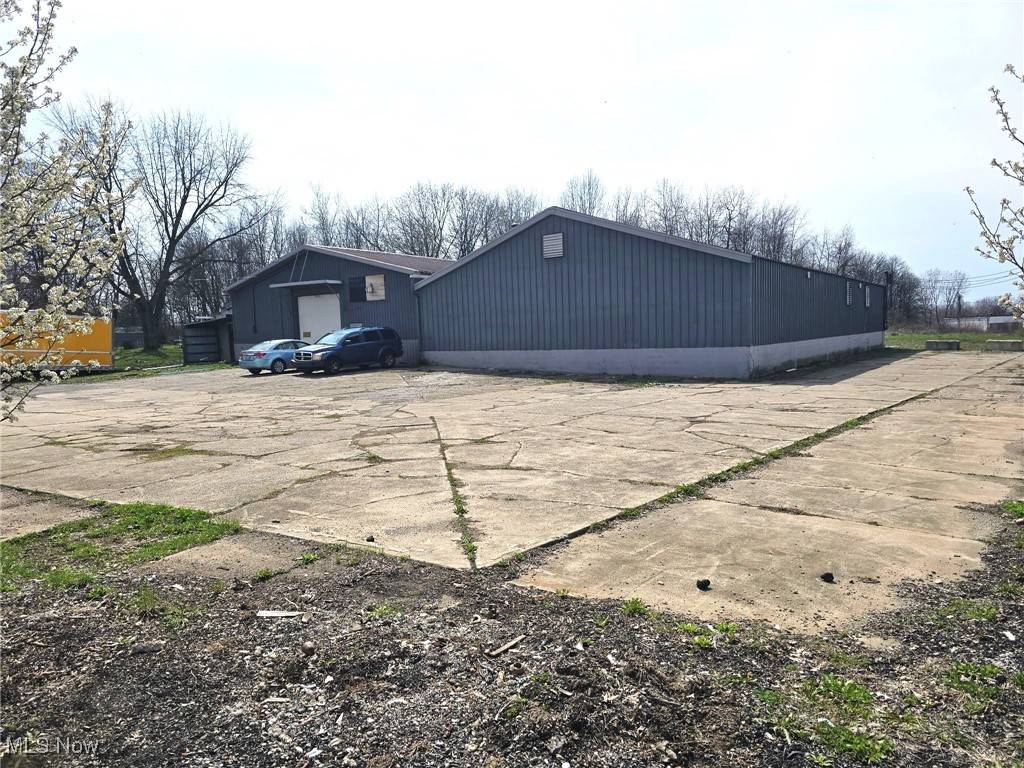 Campbell, OH 44405,75 Mccartney RD