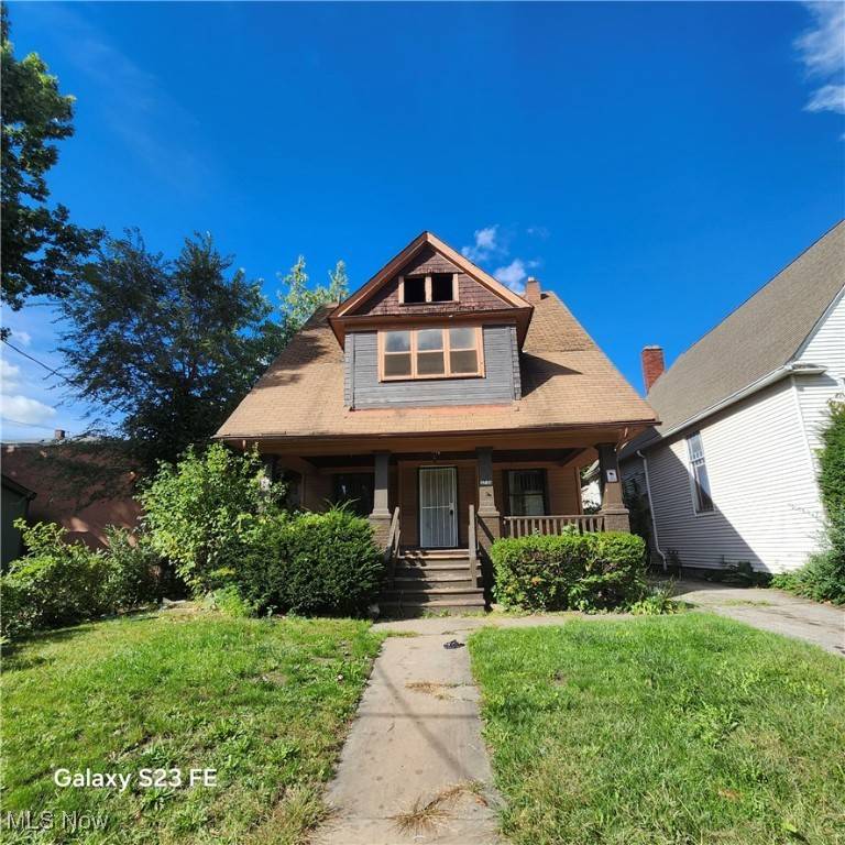 Cleveland, OH 44105,3736 E 59th ST