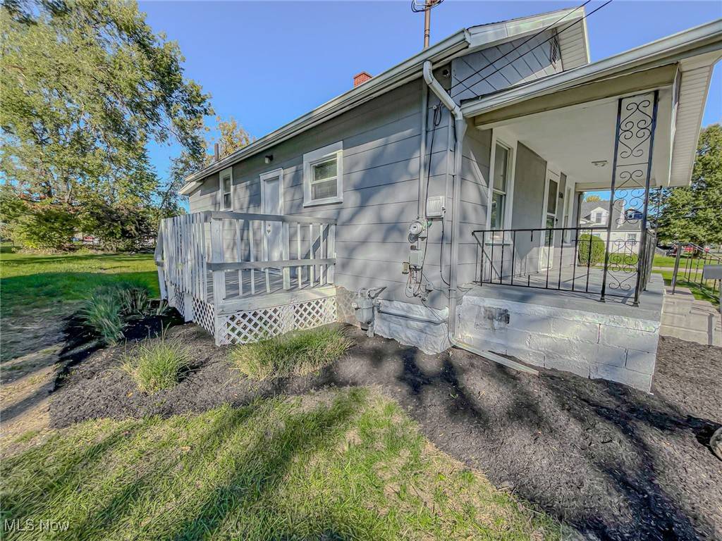 Lorain, OH 44052,1504 W 19th ST