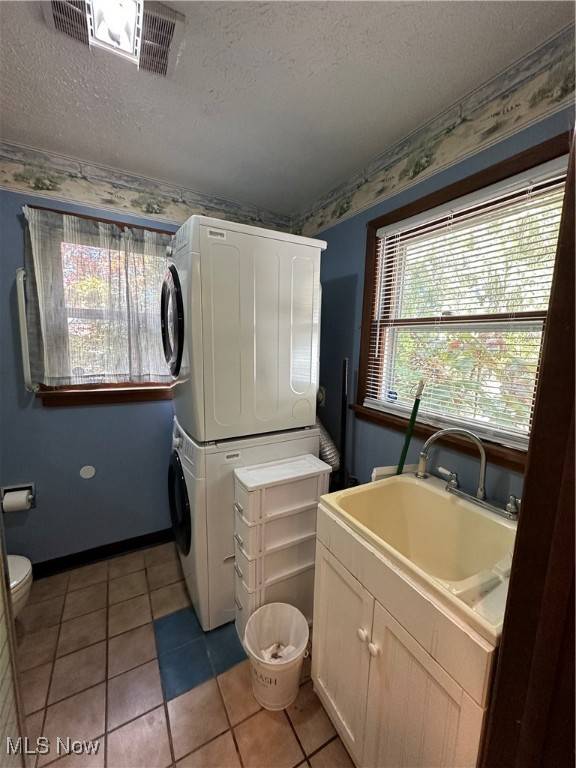 St. Clairsville, OH 43950,261 E Main ST