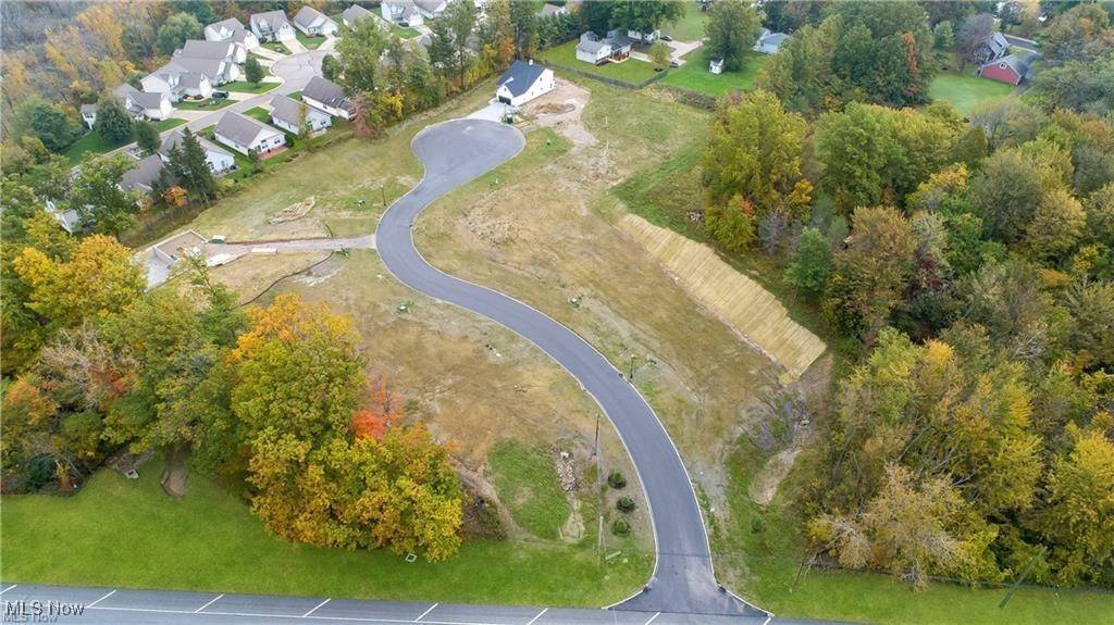 Painesville, OH 44077,18 Blue Heron CT
