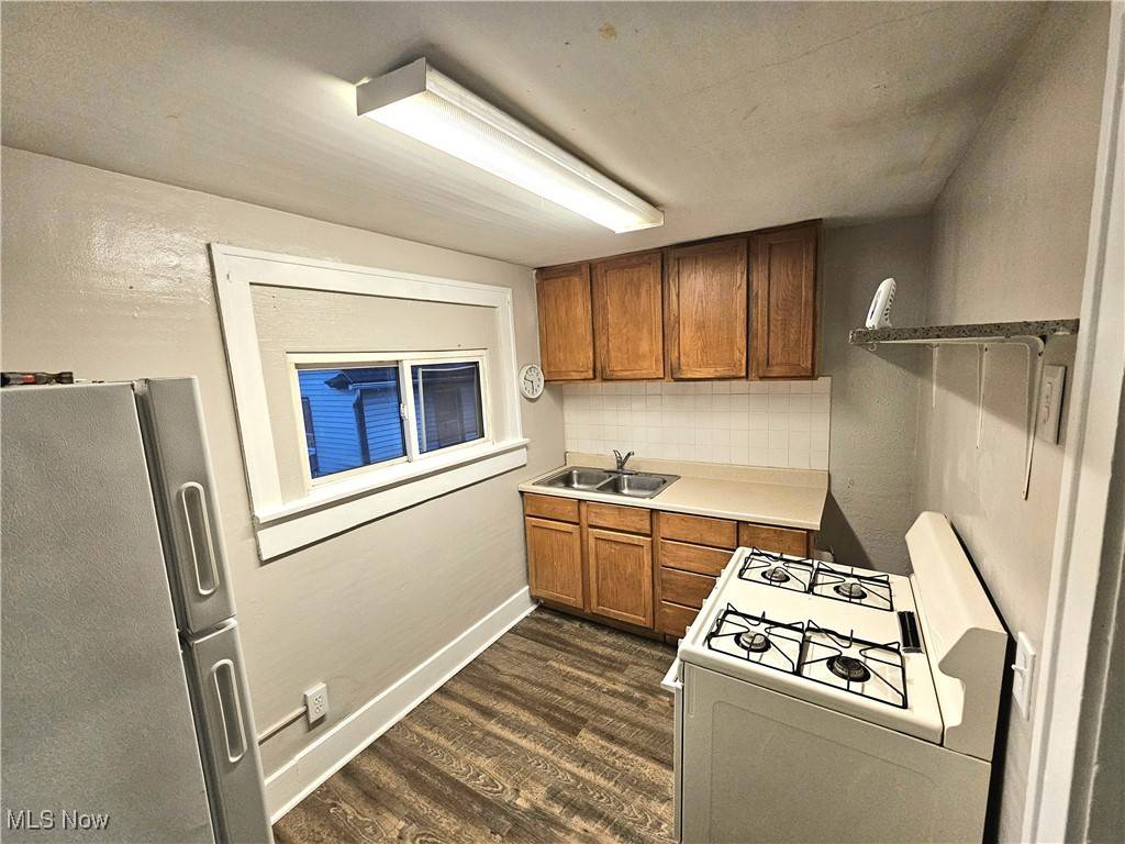 Akron, OH 44311,457 Sherman ST