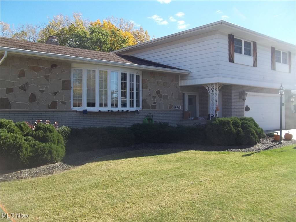 Parma Heights, OH 44130,6981 Anthony LN