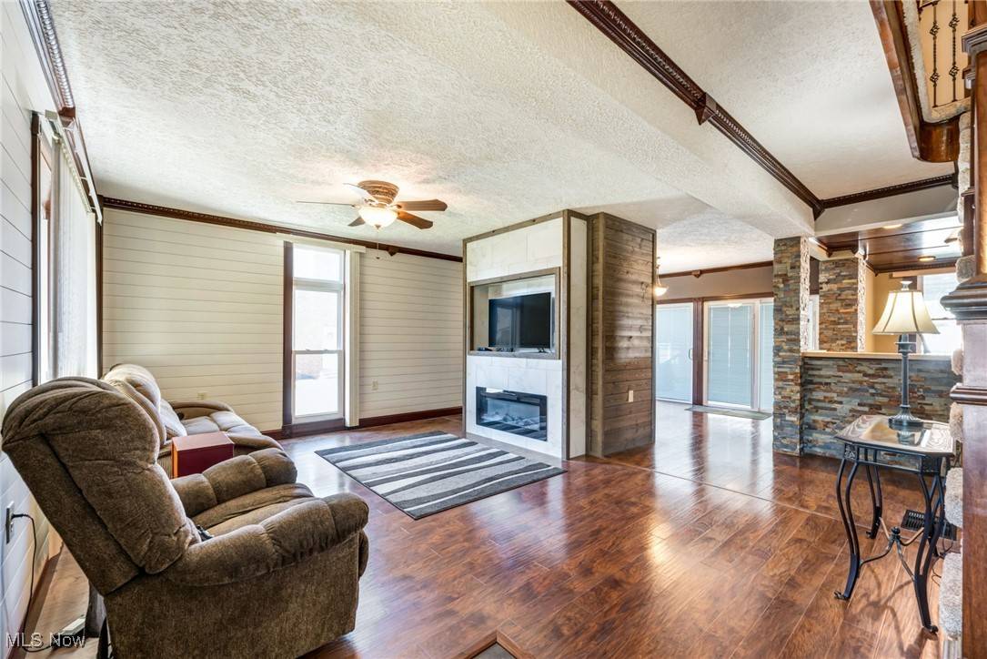 New Cumberland, WV 26047,1000 Second AVE
