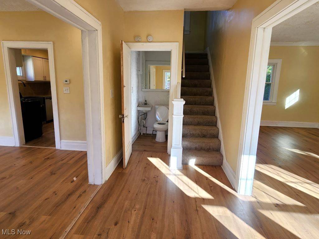 Cleveland Heights, OH 44118,1721 Cumberland RD