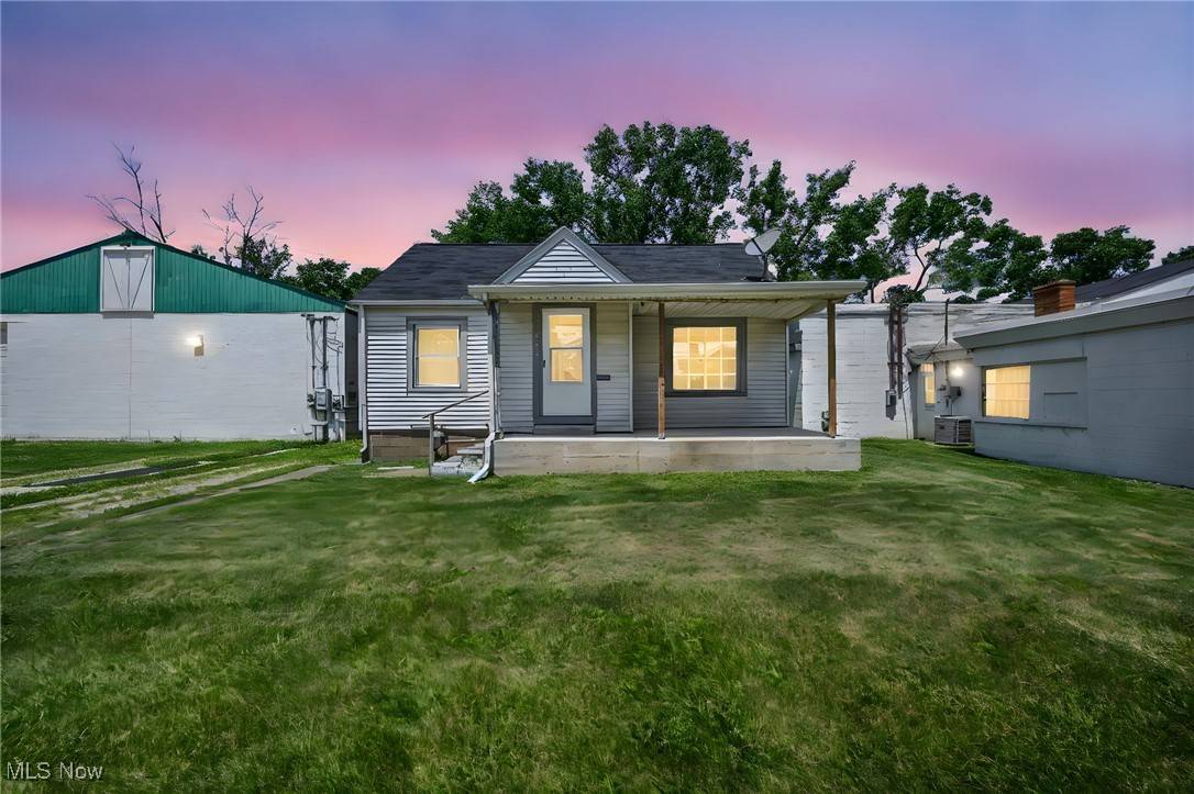 Lorain, OH 44052,955 G ST