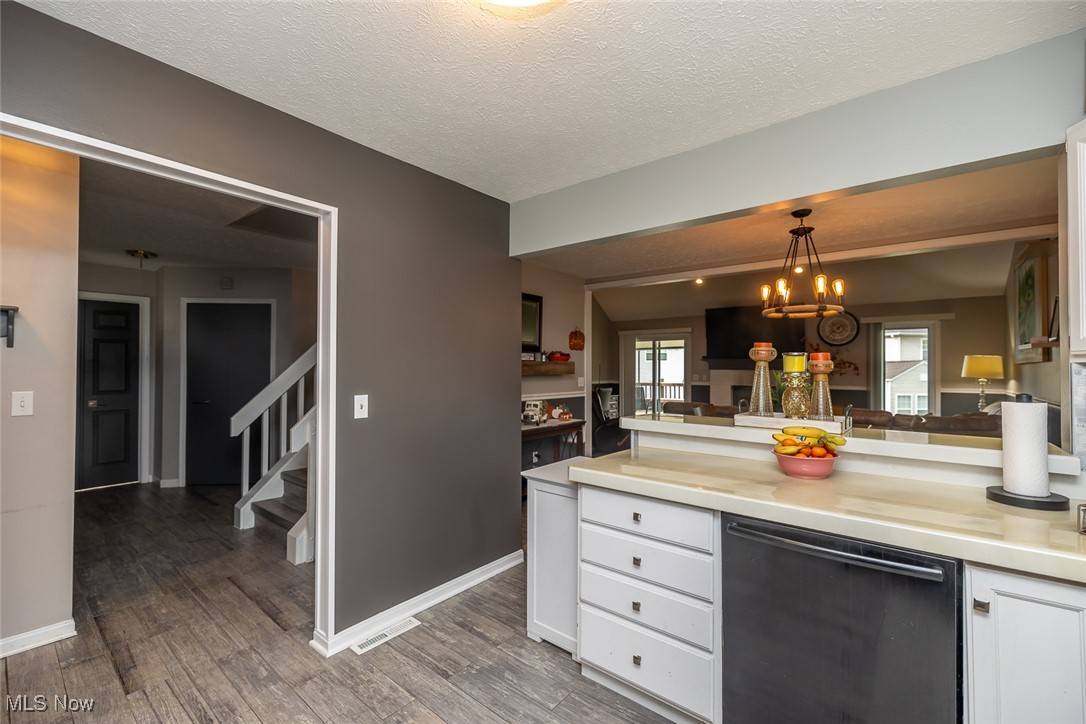 Olmsted Falls, OH 44138,6662 Laurel LN #147