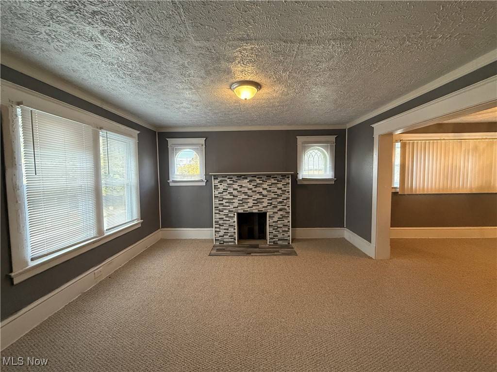 Cleveland, OH 44103,7608 Lawnview AVE #2