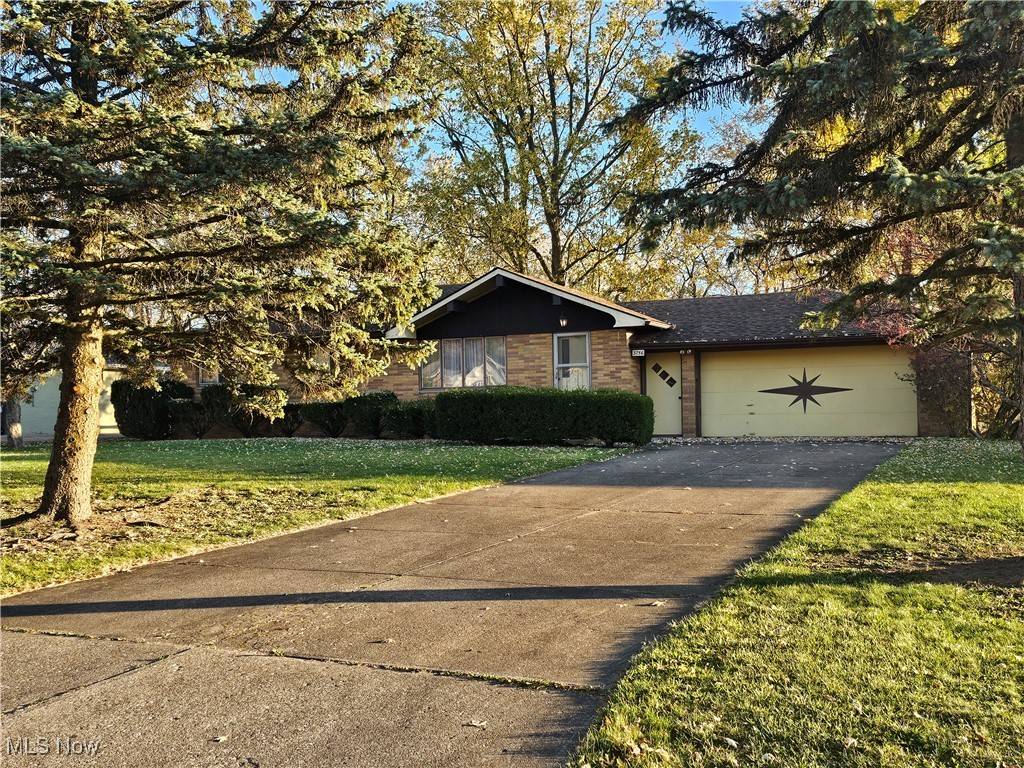 Brunswick, OH 44212,3756 Ruth DR