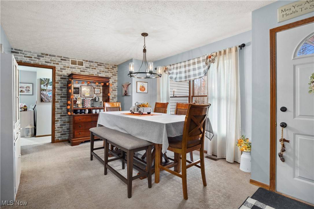 West Salem, OH 44287,1284 Laurel DR