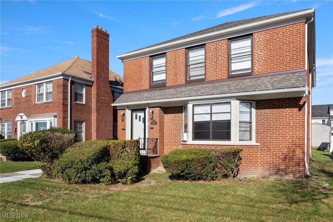 University Heights, OH 44118,13517 Cedar RD