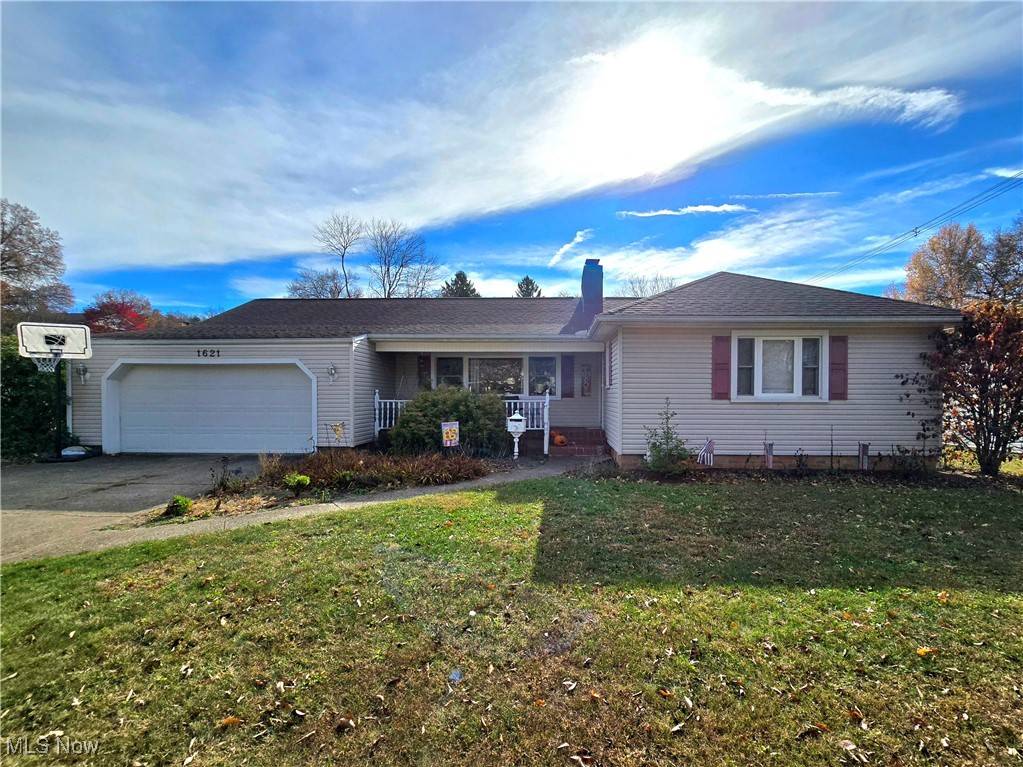 Coshocton, OH 43812,1621 Sleepy Hollow DR