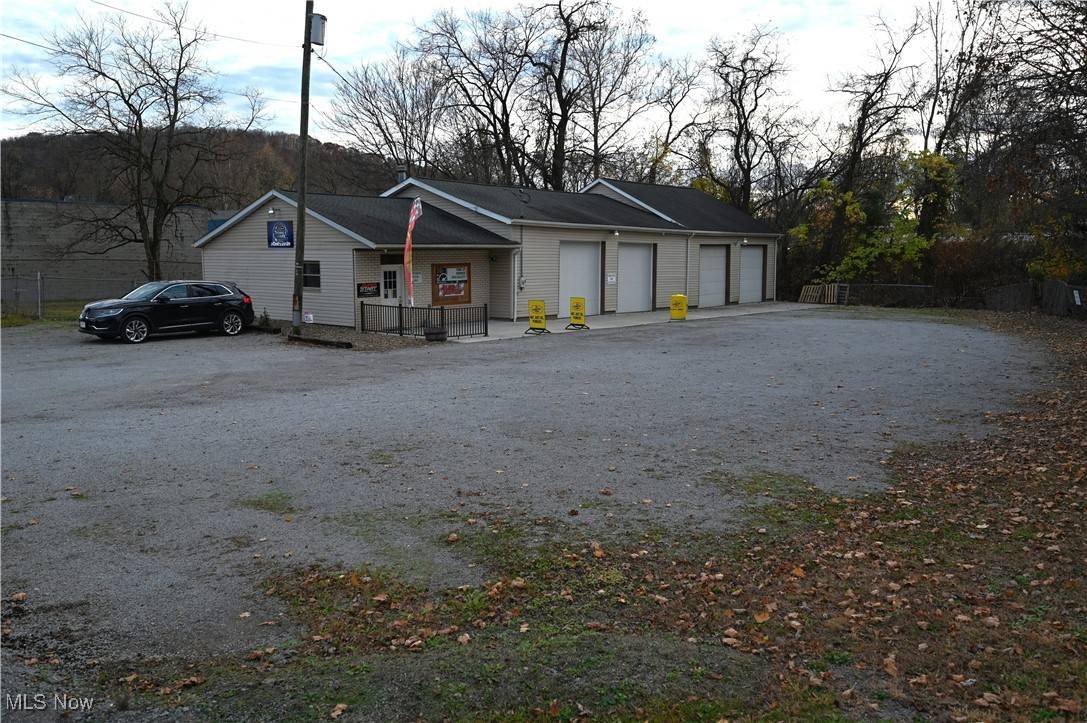East Liverpool, OH 43920,415 1/2 Elizabeth ST
