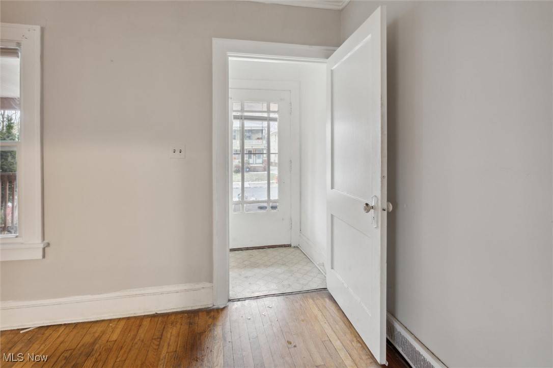 Cleveland Heights, OH 44118,3428 Altamont AVE #1-Down