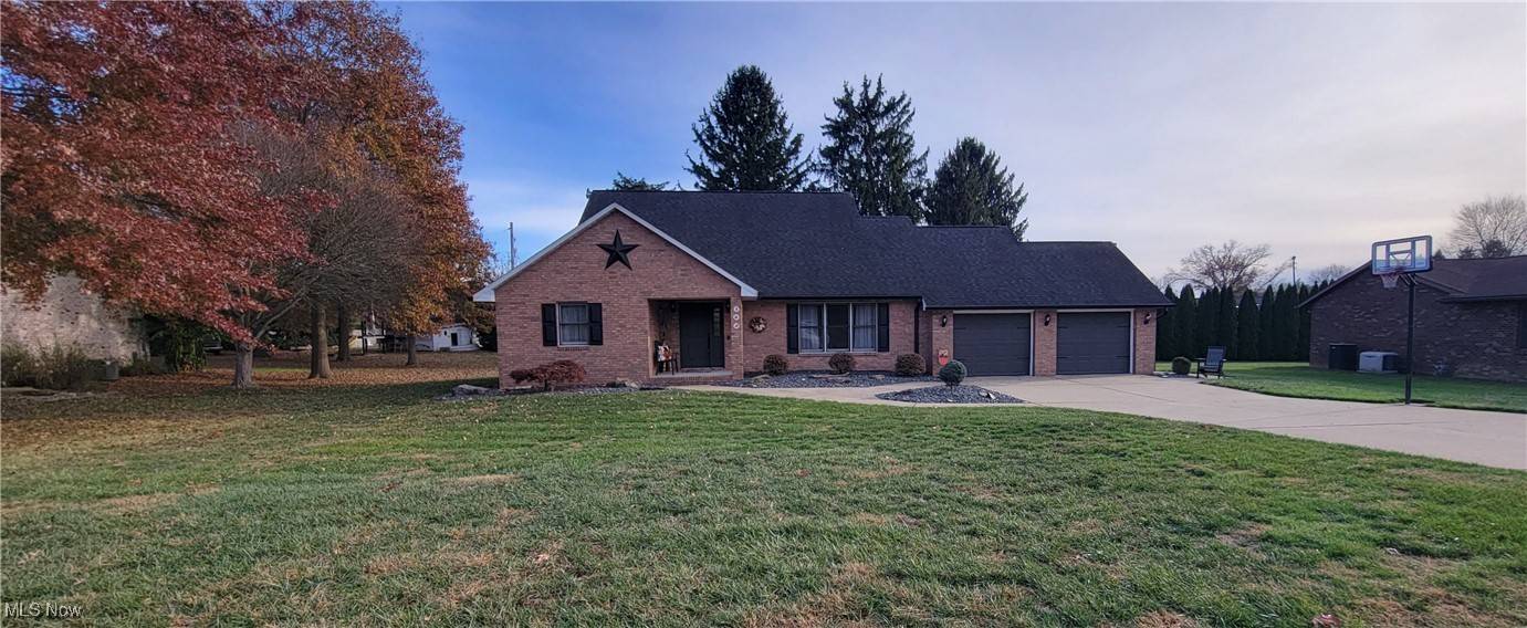 Marietta, OH 45750,102 Social Row