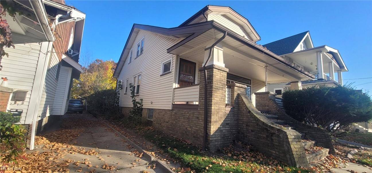 Cleveland, OH 44111,11416 Headley AVE
