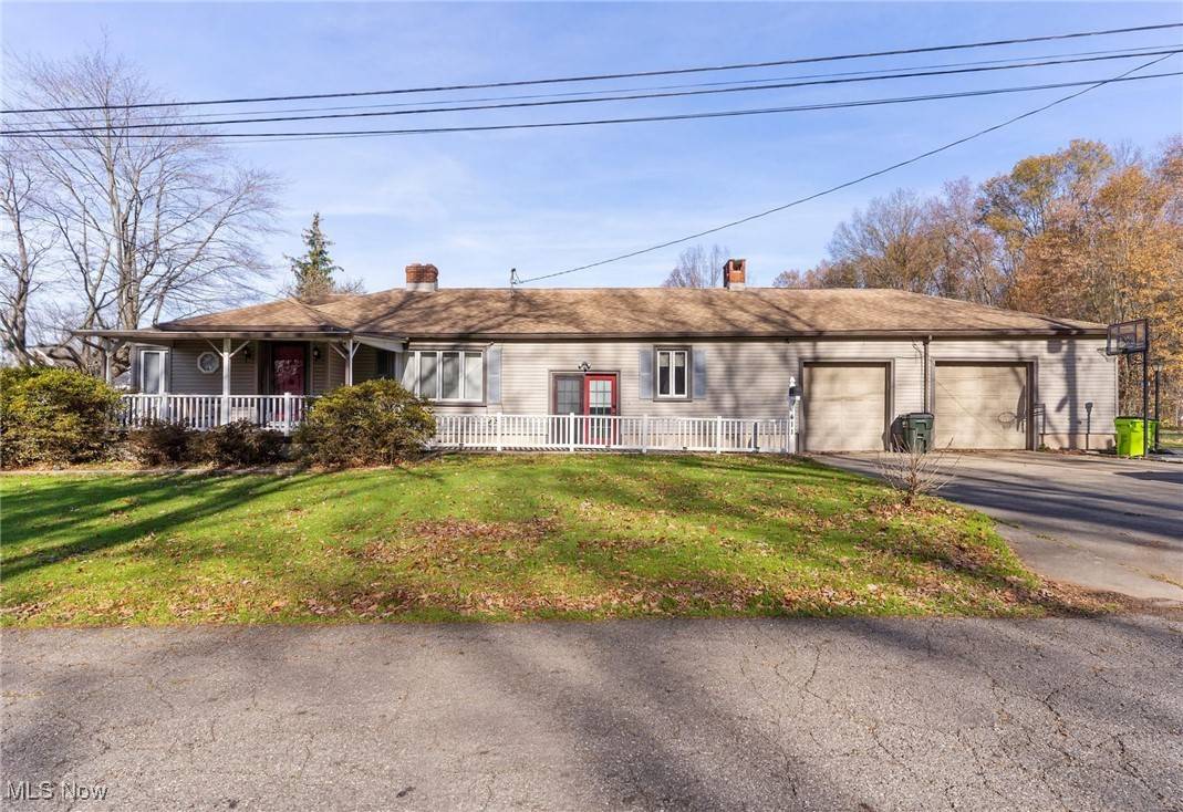 Newton Falls, OH 44444,411 Superior ST
