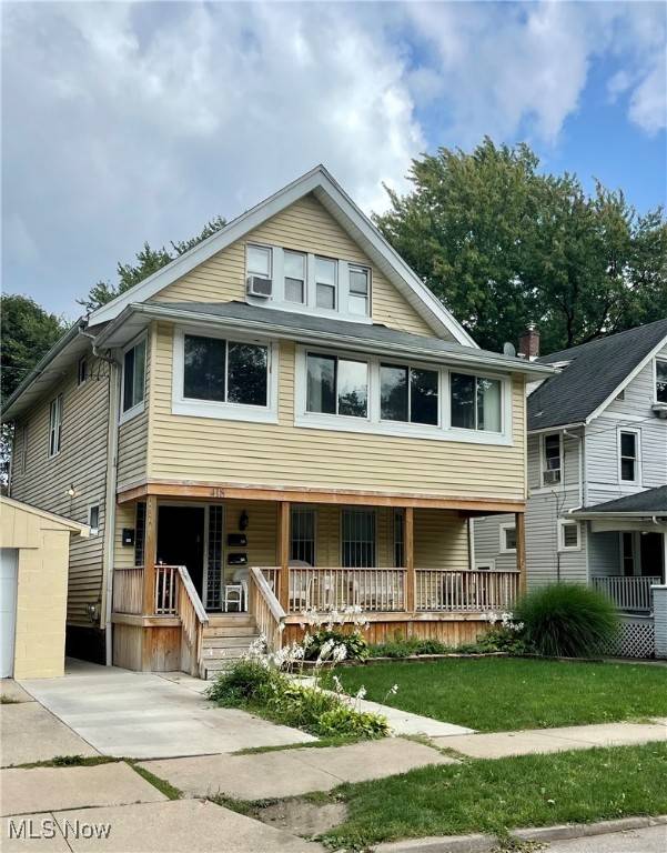 Akron, OH 44302,418 Crestwood AVE #3