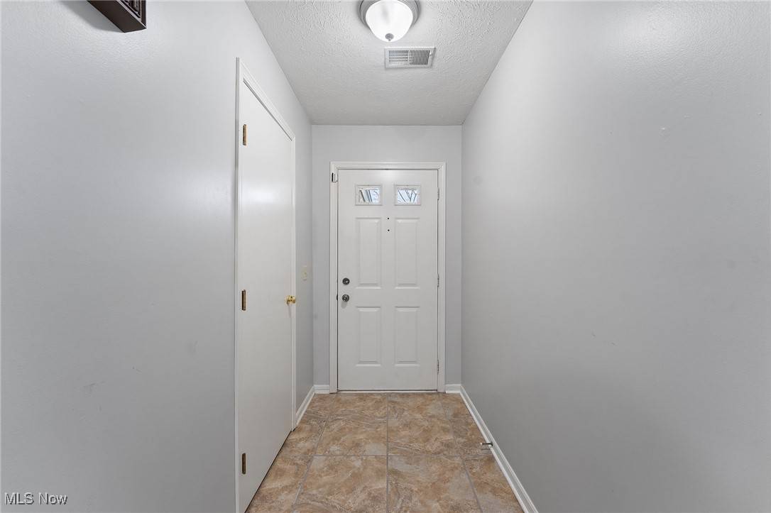 Canfield, OH 44406,524 Shadydale DR