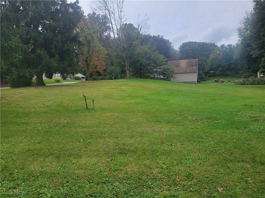 Akron, OH 44312,2439 Sadler ST