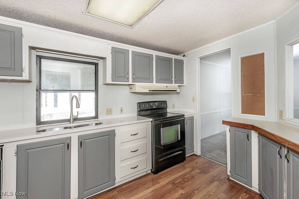 Hiram, OH 44234,28 Cardinal DR