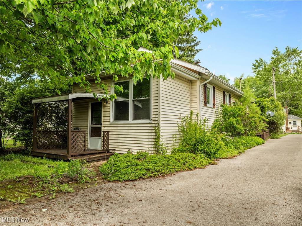 Beloit, OH 44609,18061 Derr AVE